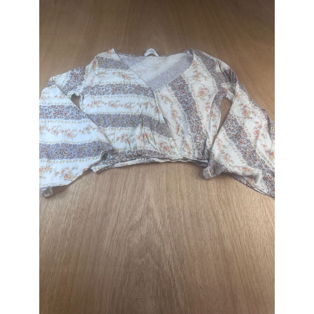 Sadie & Sage XS Boho Floral Bell Sleeve Crop Top Fall Layering Cream Lightweight